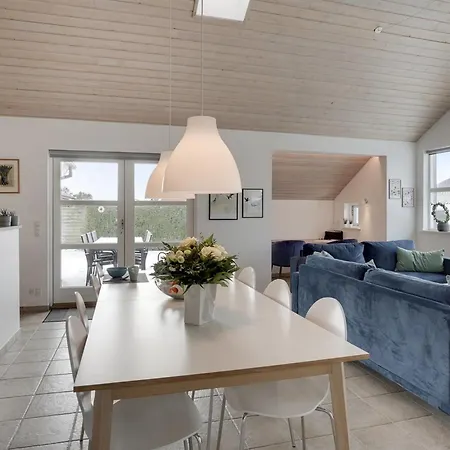 Ferienhaus Thorwith - 150m From The Sea By Interhome *