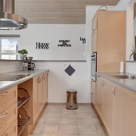 Ferienhaus Thorwith - 150m From The Sea By Interhome