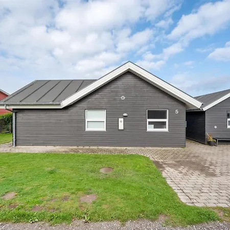 Thorwith - 150m From The Sea By Interhome Feriehus *
